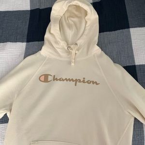 Cream Champion sweatshirt